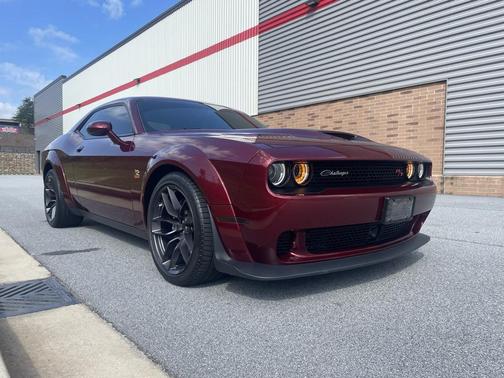 2019 Dodge Challenger R/T Scat Pack Widebody