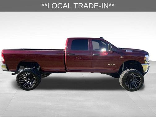 2019 RAM 2500 Tradesman Crew Cab 4x4 8' Box