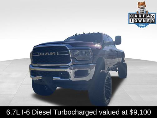 2019 RAM 2500 Tradesman Crew Cab 4x4 8' Box