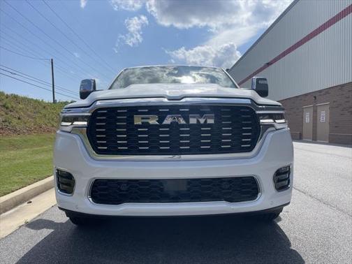 2025 RAM 1500 ST