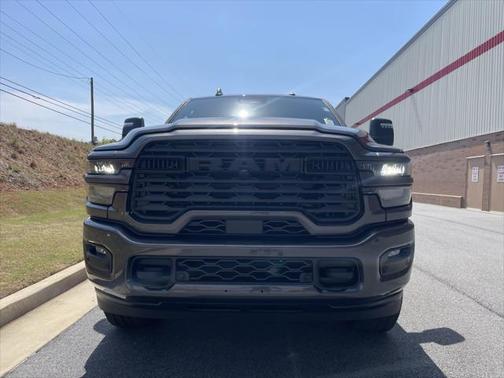 2025 RAM 2500 Big Horn Crew Cab 4x4 6'4' Box