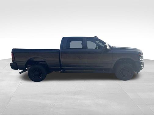 2026 RAM 2500 Tradesman Crew Cab 4x4 6'4' Box