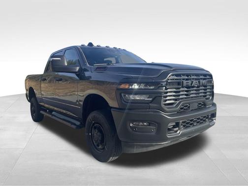 2026 RAM 2500 Tradesman Crew Cab 4x4 6'4' Box