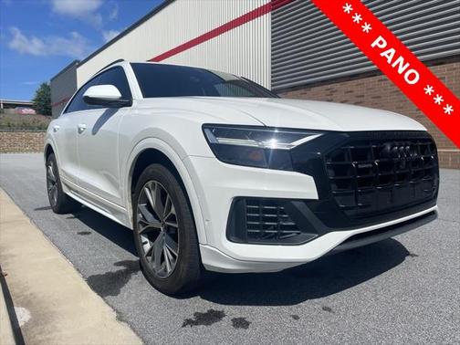 2021 Audi Q8 55 Premium