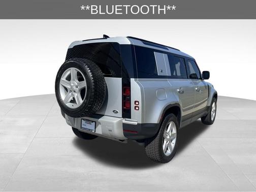 2020 Land Rover Defender 110 SE