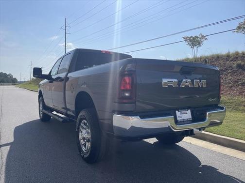 2025 RAM 2500 Tradesman Crew Cab 4x4 6'4' Box