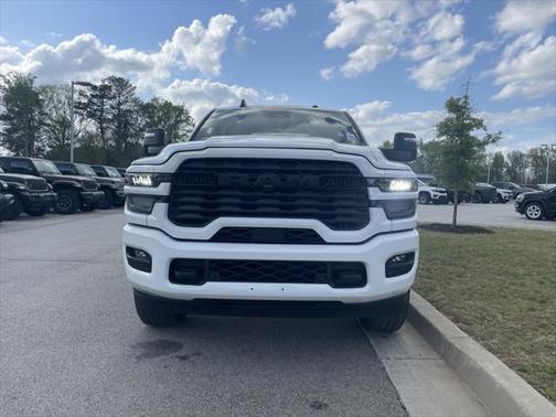 2025 RAM 2500 Big Horn Crew Cab 4x4 6'4' Box