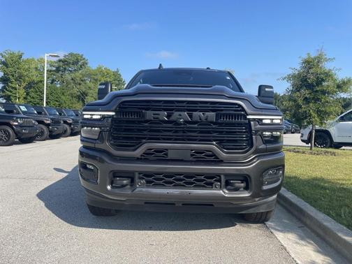 2025 RAM 2500 Laramie Crew Cab 4x4 6'4' Box