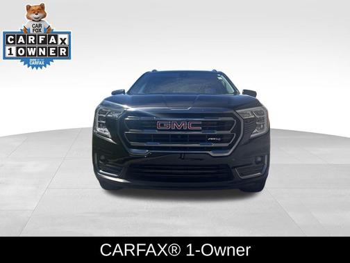 2024 GMC Terrain AWD AT4