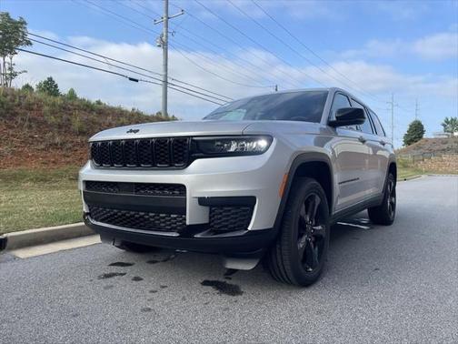 2025 Jeep Grand Cherokee L Altitude