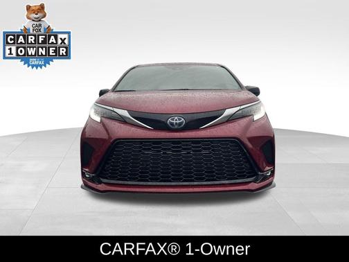 2023 Toyota Sienna XSE 7 Passenger