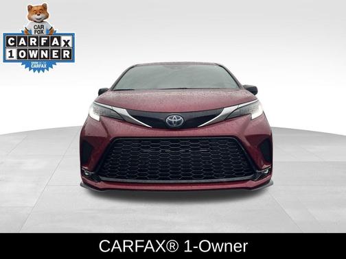 2023 Toyota Sienna XSE 7 Passenger