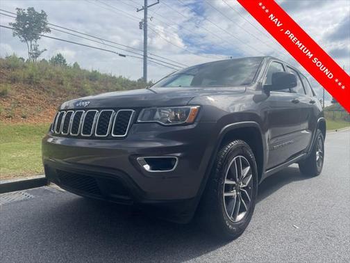 2020 Jeep Grand Cherokee Laredo