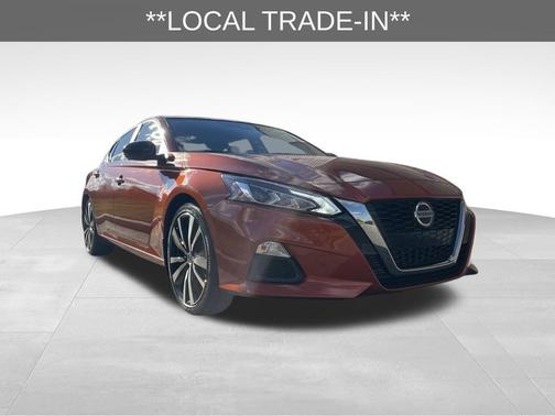 2022 Nissan Altima SR VC-Turbo FWD