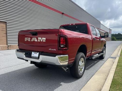 2025 RAM 2500 Tradesman Crew Cab 4x4 6'4' Box