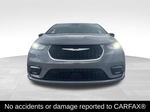 2025 Chrysler Pacifica L