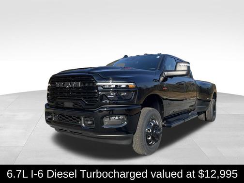 2026 RAM 3500 Laramie Crew Cab 4x4 8' Box