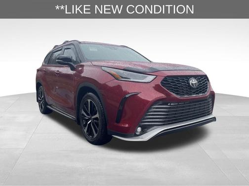 2022 Toyota Highlander XSE