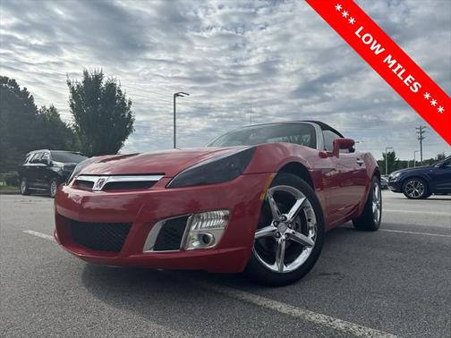 2007 Saturn Sky Red Line