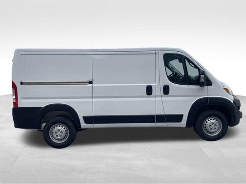 2026 RAM ProMaster 2500 Tradesman