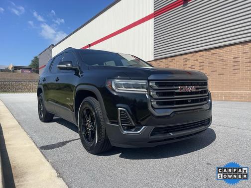 2022 GMC Acadia AWD AT4
