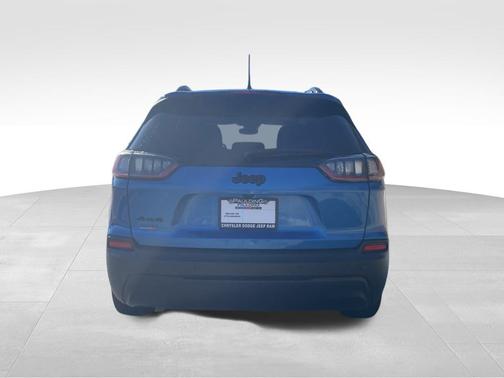 2023 Jeep Cherokee Altitude