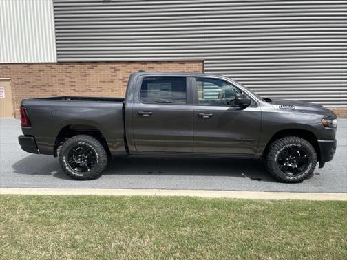 2025 RAM 1500 Warlock Crew Cab 4x4 5'7' Box