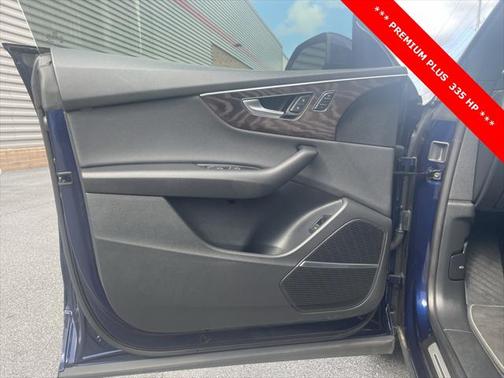 2021 Audi Q8 55 Premium Plus