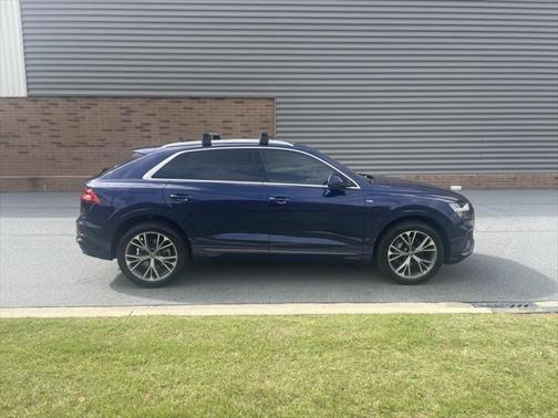 2021 Audi Q8 55 Premium Plus