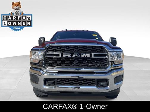 2024 RAM 3500 Tradesman Crew Cab 4x4 6'4' Box