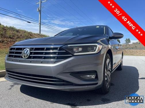 2020 Volkswagen Jetta 1.4T SEL Premium