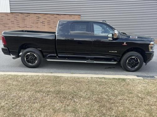2025 RAM 2500 Laramie Crew Cab 4x4 6'4' Box