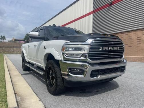 2021 RAM 2500 Laramie Crew Cab 4x4 6'4' Box