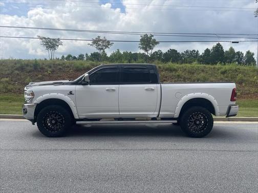 2021 RAM 2500 Laramie Crew Cab 4x4 6'4' Box