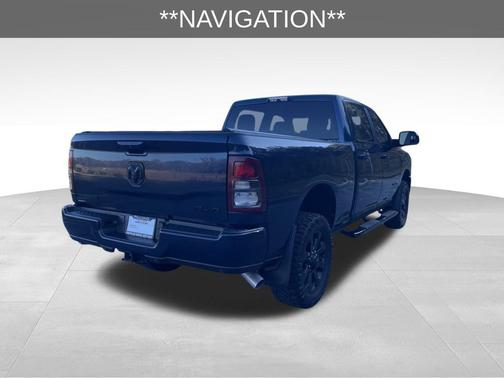 2021 RAM 2500 Big Horn Crew Cab 4x4 6'4' Box