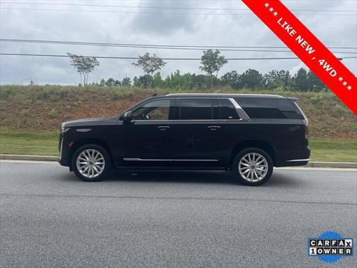 2022 Cadillac Escalade ESV Luxury
