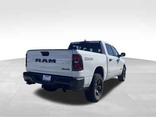 2026 RAM 1500 Warlock Crew Cab 4x4 5'7' Box