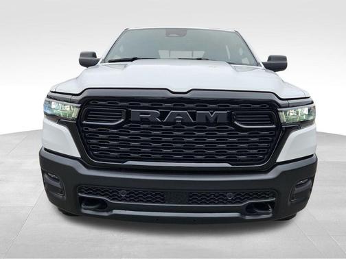 2026 RAM 1500 Warlock Crew Cab 4x4 5'7' Box