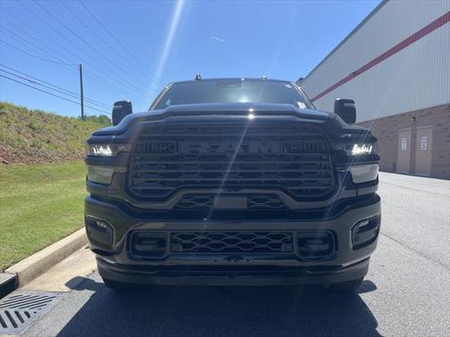2025 RAM 2500 Big Horn Crew Cab 4x4 6'4' Box