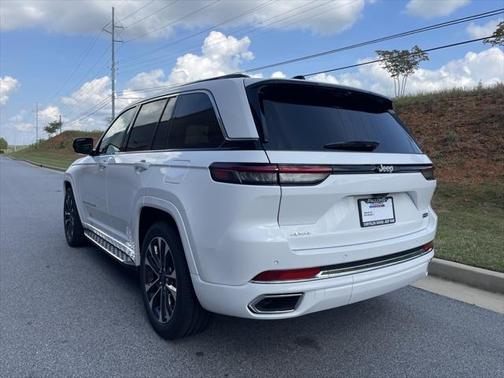 2025 Jeep Grand Cherokee Overland