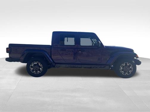 2026 Jeep Gladiator Sahara 4x4