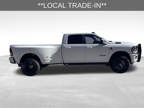 2023 RAM 3500 Big Horn Crew Cab 4x4 8' Box
