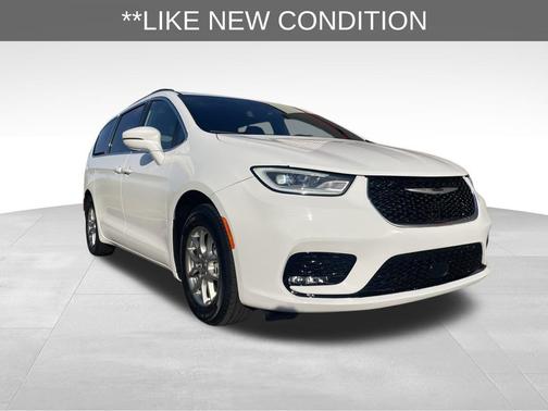 2022 Chrysler Pacifica Touring