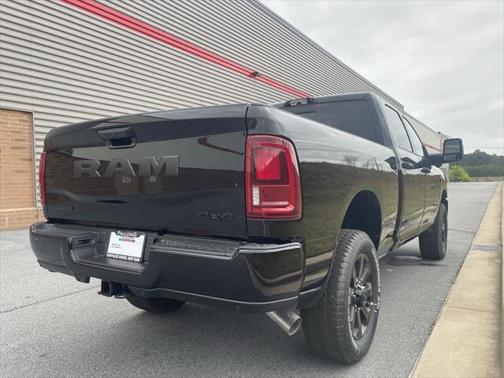2025 RAM 2500 Big Horn Crew Cab 4x4 6'4' Box