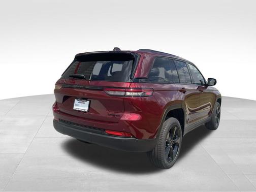 2025 Jeep Grand Cherokee Limited X