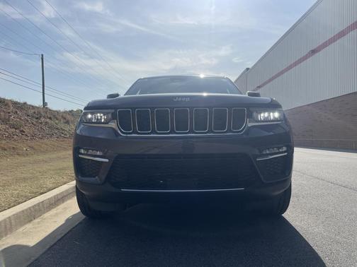 2025 Jeep Grand Cherokee Limited X