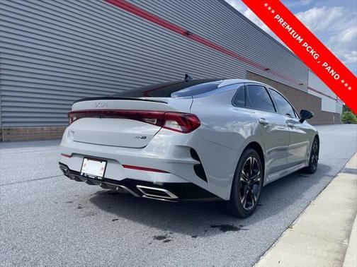 2022 Kia K5 GT-Line