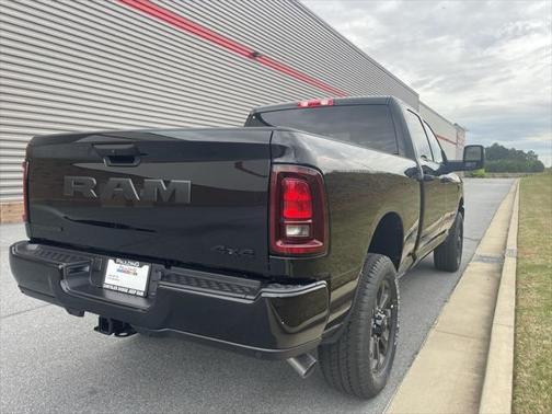 2025 RAM 2500 Big Horn Crew Cab 4x4 6'4' Box