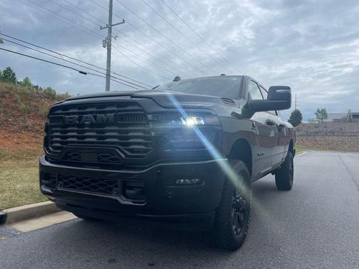 2025 RAM 2500 Big Horn Crew Cab 4x4 6'4' Box
