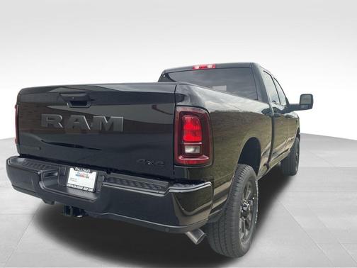 2025 RAM 2500 Big Horn Crew Cab 4x4 6'4' Box